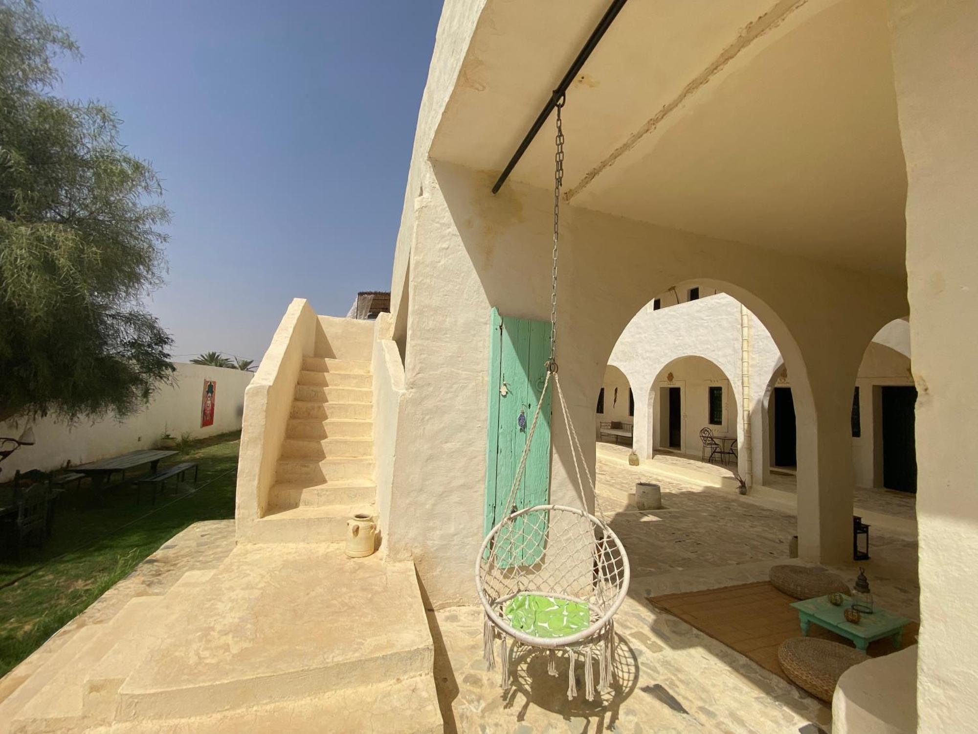 Dar Oueghlani - Maison D'Hotes El Mây Exterior foto