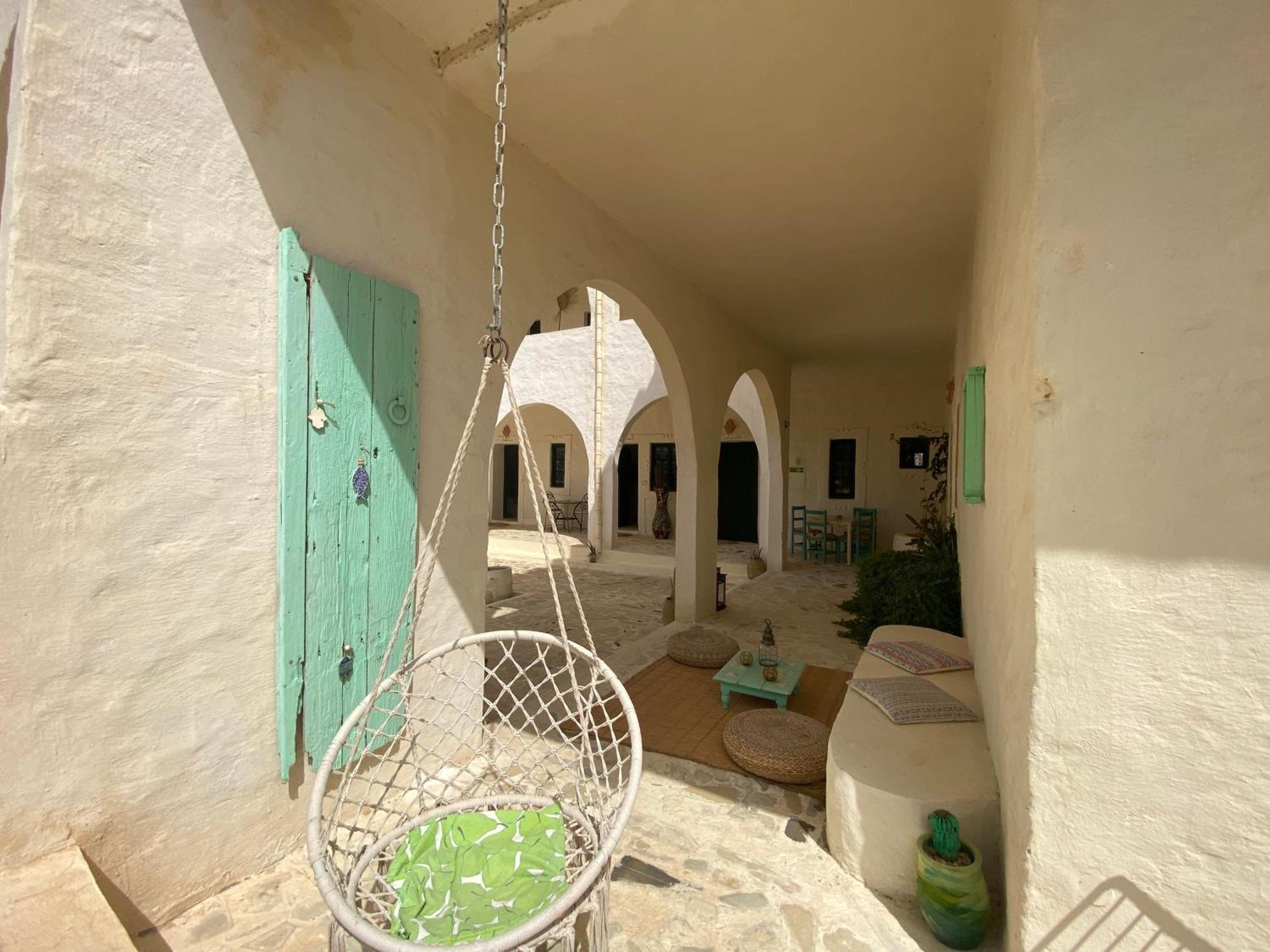 Dar Oueghlani - Maison D'Hotes El Mây Exterior foto